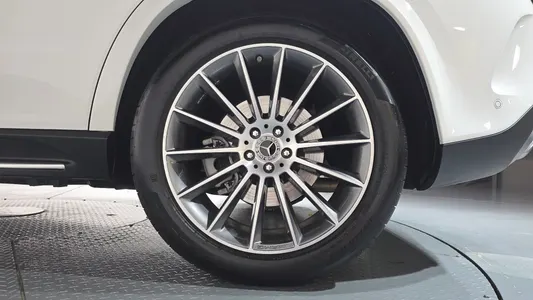Mercedes-Benz GLE-Class W167 GLE450 4MATIC 2025 21