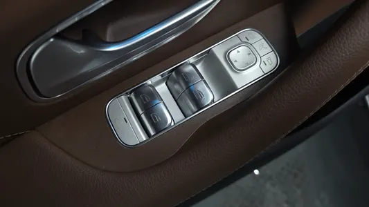 Mercedes-Benz GLE-Class W167 GLE450 4MATIC 2025 37