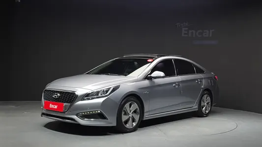 Hyundai LF 2.0 HEV 2015