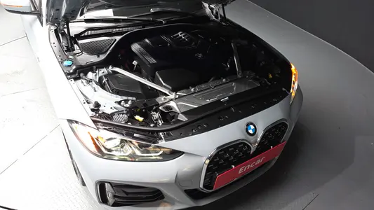 BMW 4 Series (G22) 420i M 2023 5