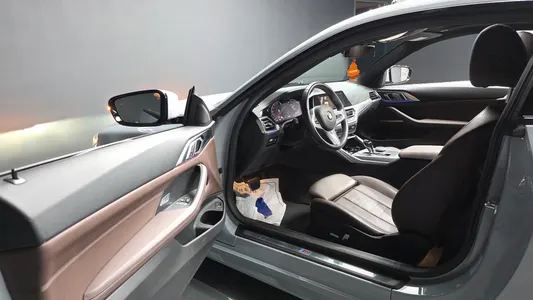 BMW 4 Series (G22) 420i M 2023 9