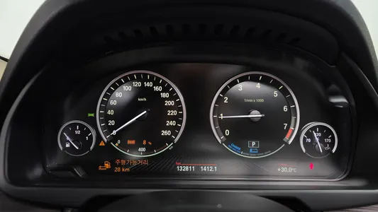 BMW X5 (F15) xDrive 40e i 2018 8