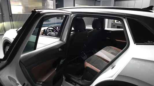 Volkswagen ID.4 2022 26