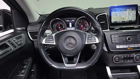 Mercedes-Benz GLE-Class W166 GLE350 d 4MATIC 2017 13
