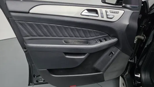 Mercedes-Benz GLE-Class W166 GLE350 d 4MATIC 2017 25