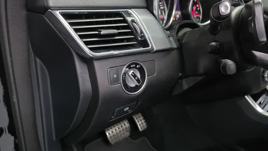 Mercedes-Benz GLE-Class W166 GLE350 d 4MATIC 2017 28