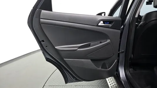 Hyundai Tucson 1.7 2WD 2016 25