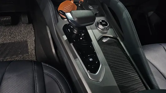 Renault Korea 그랑 콜레오스 1.5 E-TECH 2WD 2024 9