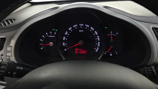 Kia R 2WD 2015 8