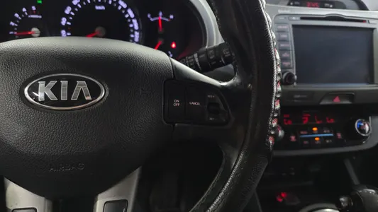 Kia R 2WD 2015 18