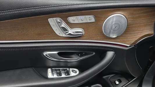 Mercedes-Benz E-Class W213 E300 4MATIC 2019 30