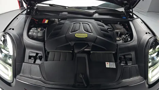Porsche (PO536) 3.0 E- 2022 5
