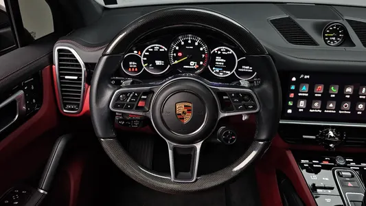 Porsche (PO536) 3.0 E- 2022 12