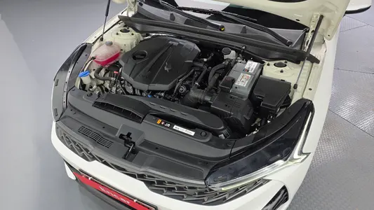 Kia K5 3 2.0 2022 6