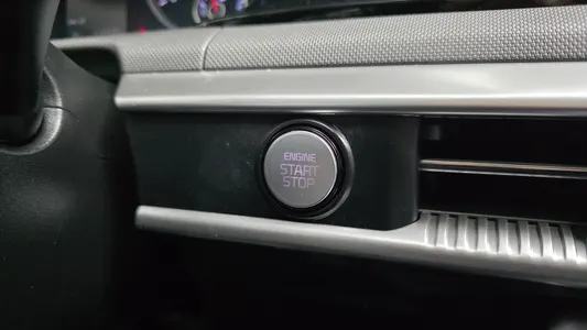 Kia K5 3 2.0 2022 30