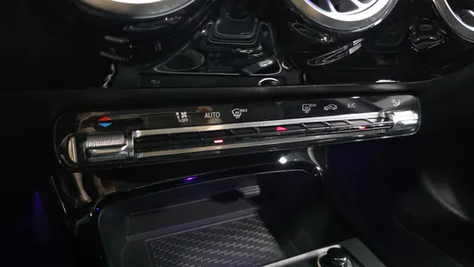 Mercedes-Benz A-Class W177 A220 2020 16