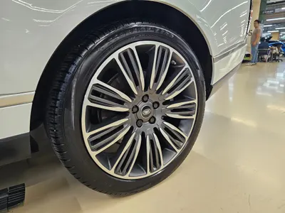 Land Rover 4 5.0 SC AB LWB 2019 5