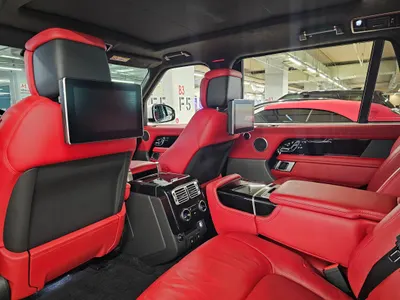 Land Rover 4 5.0 SC AB LWB 2019 11