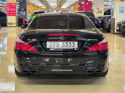 Mercedes-Benz SL-Class SL63 AMG 2016 5