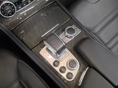 Mercedes-Benz SL-Class SL63 AMG 2016 16