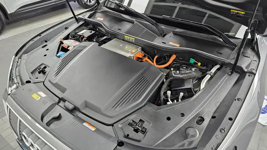 Audi e- 55 2023 6