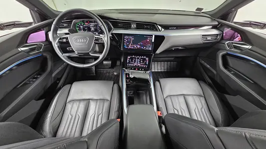 Audi e- 55 2023 7