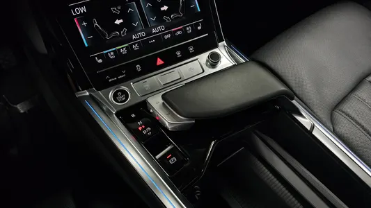 Audi e- 55 2023 9