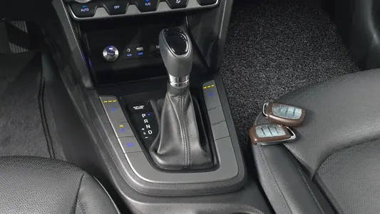 Hyundai AD 1.6 2019 9
