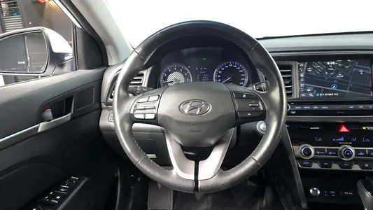 Hyundai AD 1.6 2019 13