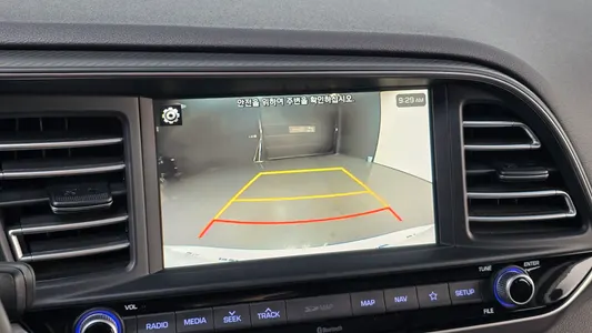 Hyundai AD 1.6 2019 16