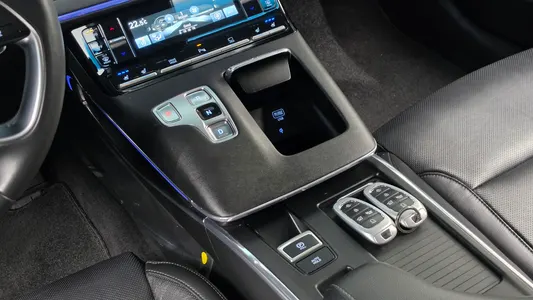 Hyundai IG 2.5 2022 9
