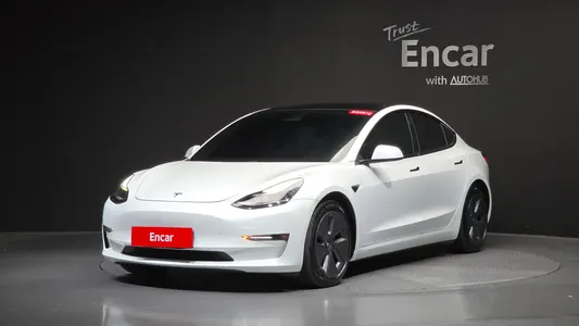 Tesla 3 AWD 2021
