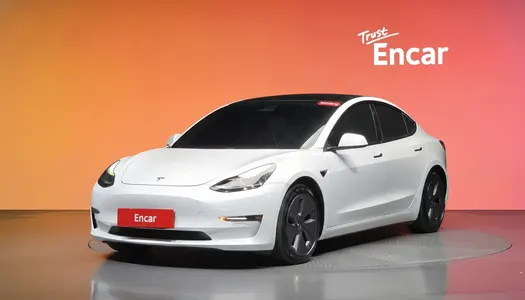 Tesla 3 AWD 2021