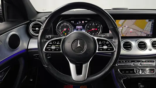 Mercedes-Benz E-Class W213 E250 2019 13