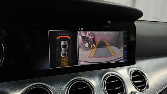 Mercedes-Benz E-Class W213 E250 2019 15