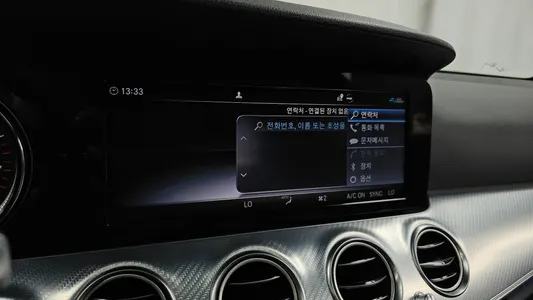 Mercedes-Benz E-Class W213 E250 2019 32