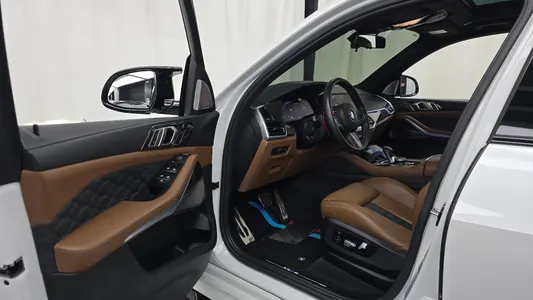 BMW X5M (G05) 4.4 2021 10