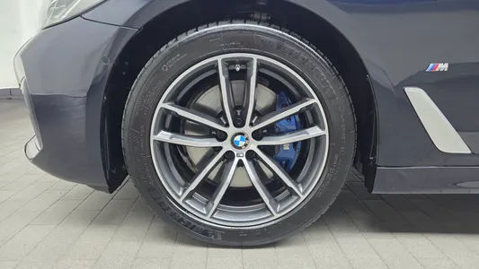 BMW 5 Series (G30) 523d M 2021 4