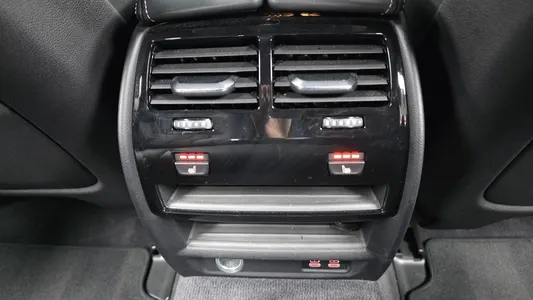 BMW 5 Series (G30) 523d M 2021 30