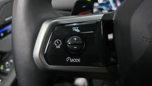 BMW 5 Series (G60) 530i xDrive M 2024 34