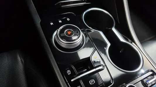 Kia K5 3 2.0 2022 9
