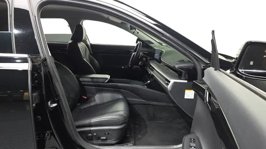Hyundai (GN7) 2023 11
