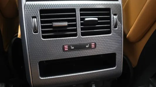 Land Rover 2 3.0 SDV6 HSE 2019 18