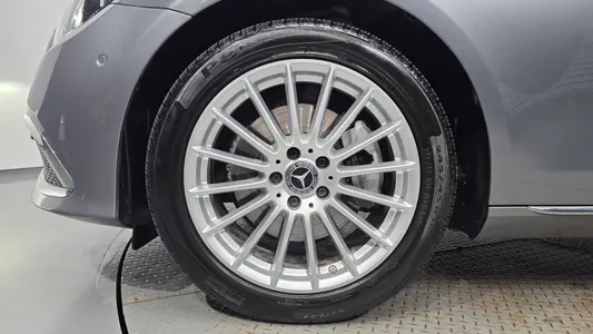 Mercedes-Benz E-Class W213 E250 2021 5