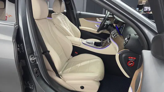 Mercedes-Benz E-Class W213 E250 2021 11