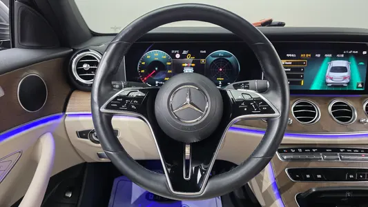 Mercedes-Benz E-Class W213 E250 2021 19