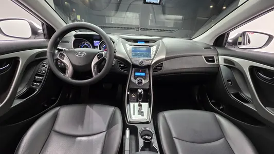 Hyundai MD M16 GDI 2013 6