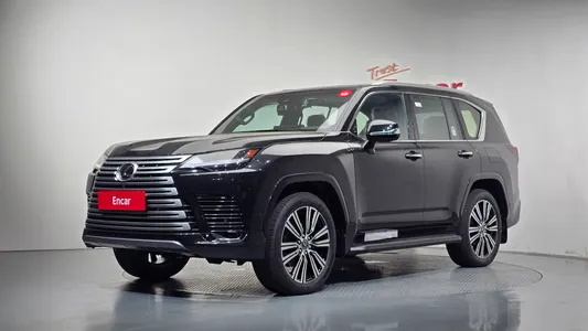 Lexus LX 4 700h 2026