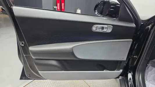 Hyundai Ioniq 6 2025 24