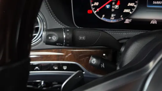 Mercedes-Benz S-Class W222 S560L 4MATIC 2019 38